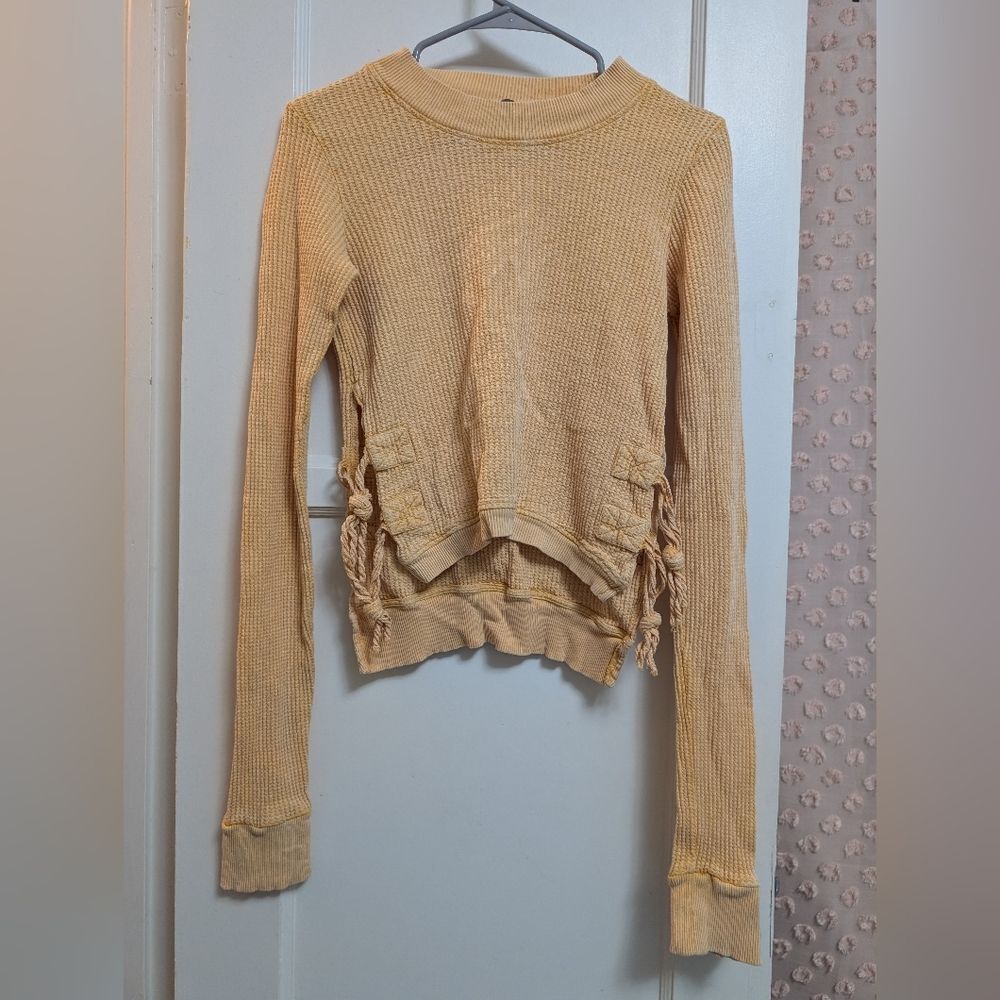 Free People One Interlanken Cropped Top in Orange Yellow Size XS Waffle Knit Tie - Picture 4 of 8